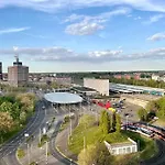 Strauss Near Bs-hauptbahnhof Braunschweig